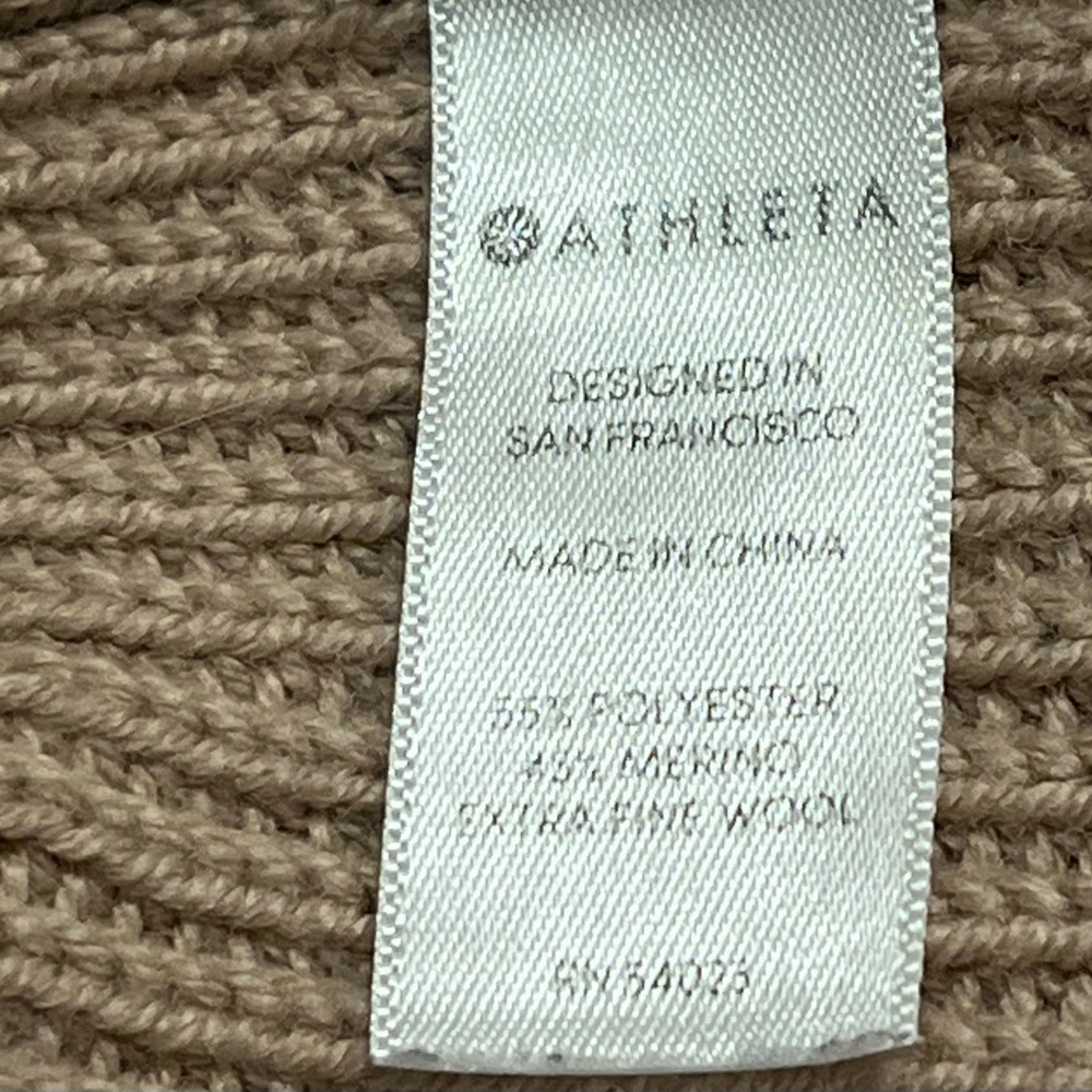Athleta Switchback Pullover V Merino Wool Size L - image 4
